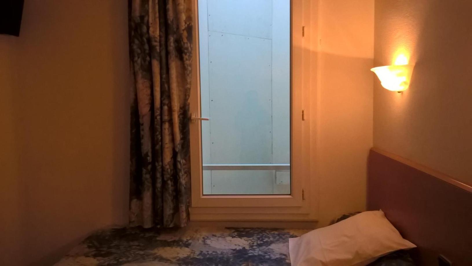 Hotel Compostelle Lourdes Exterior foto