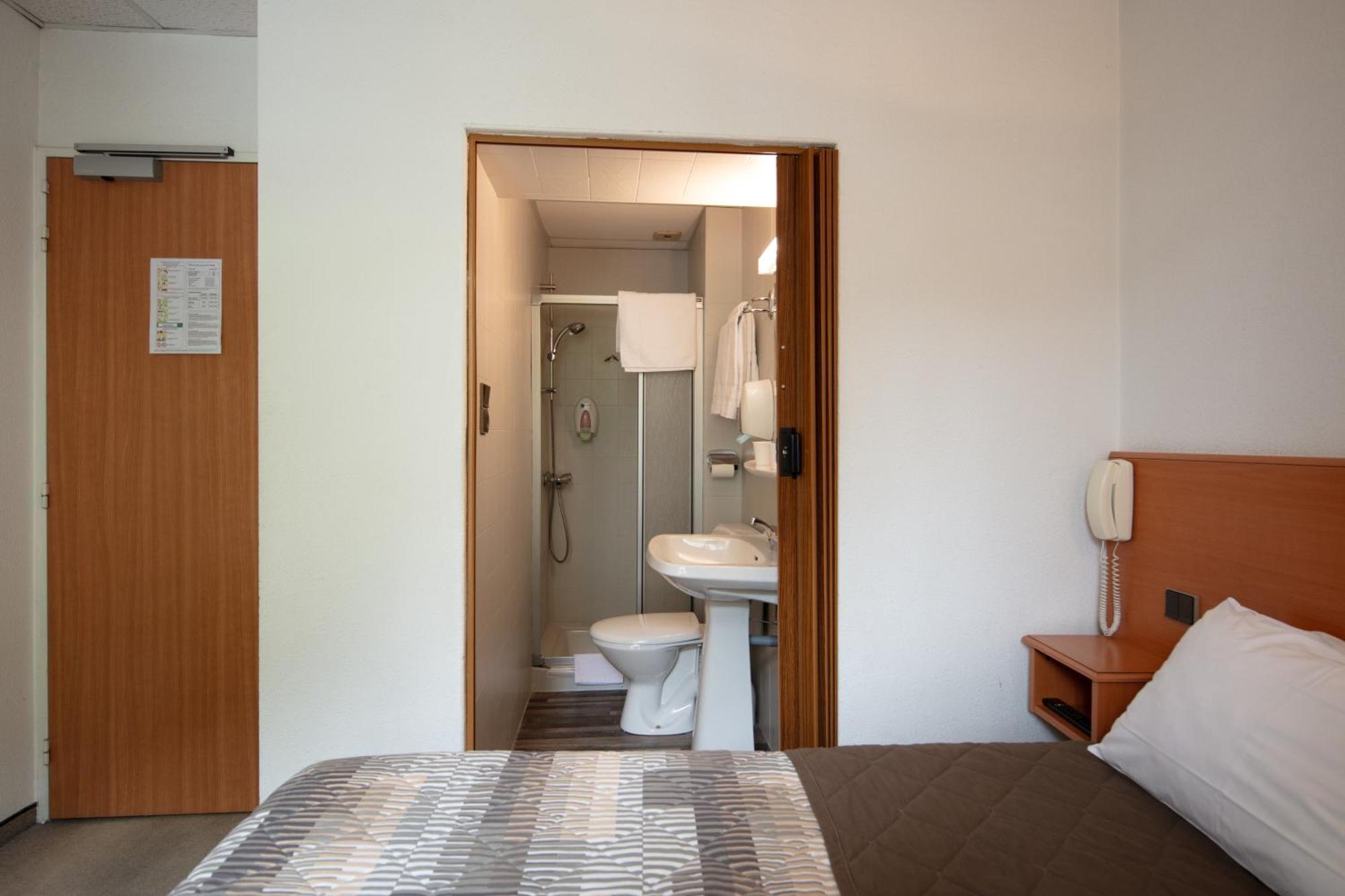 Hotel Compostelle Lourdes Exterior foto