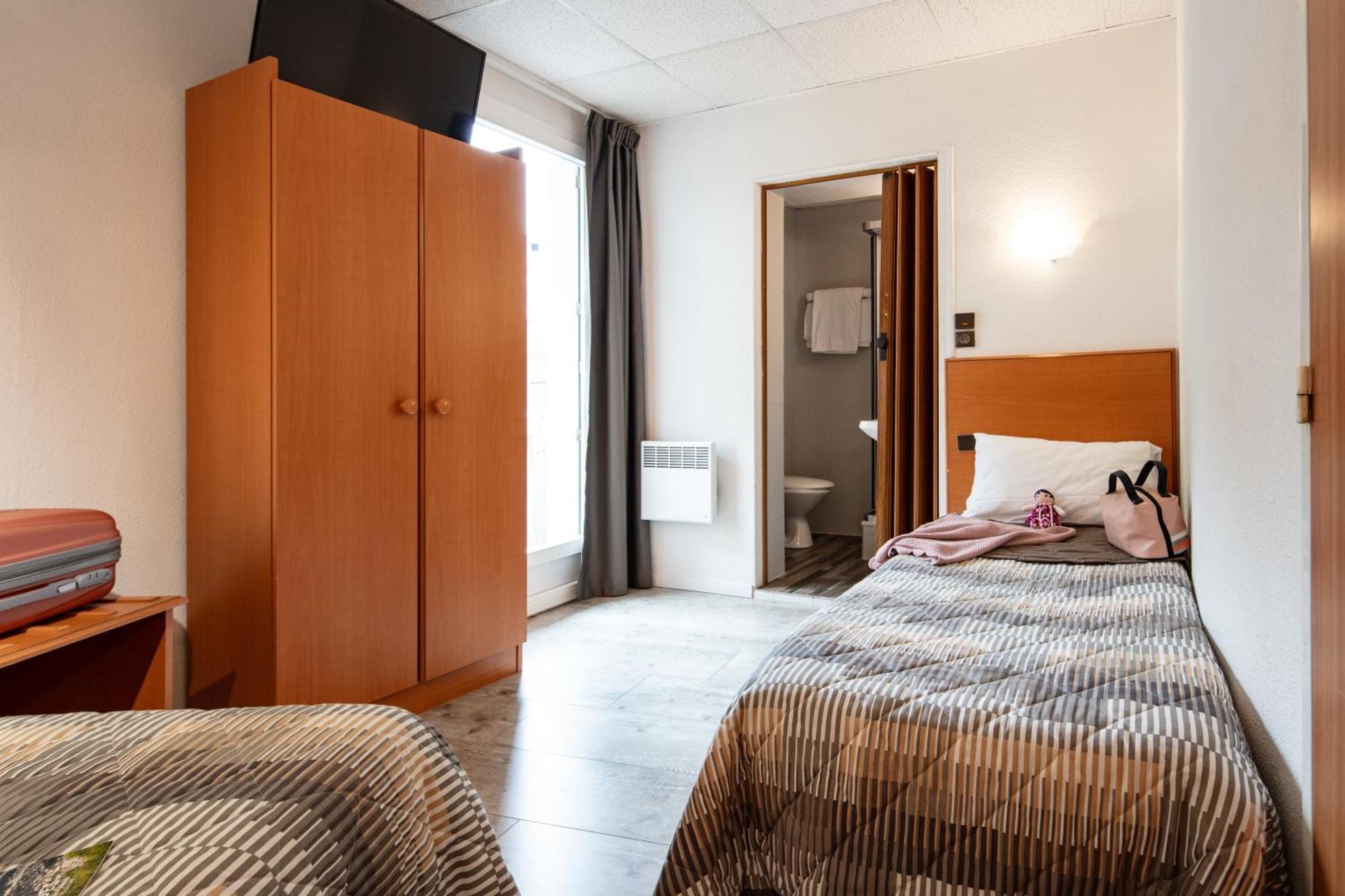 Hotel Compostelle Lourdes Exterior foto
