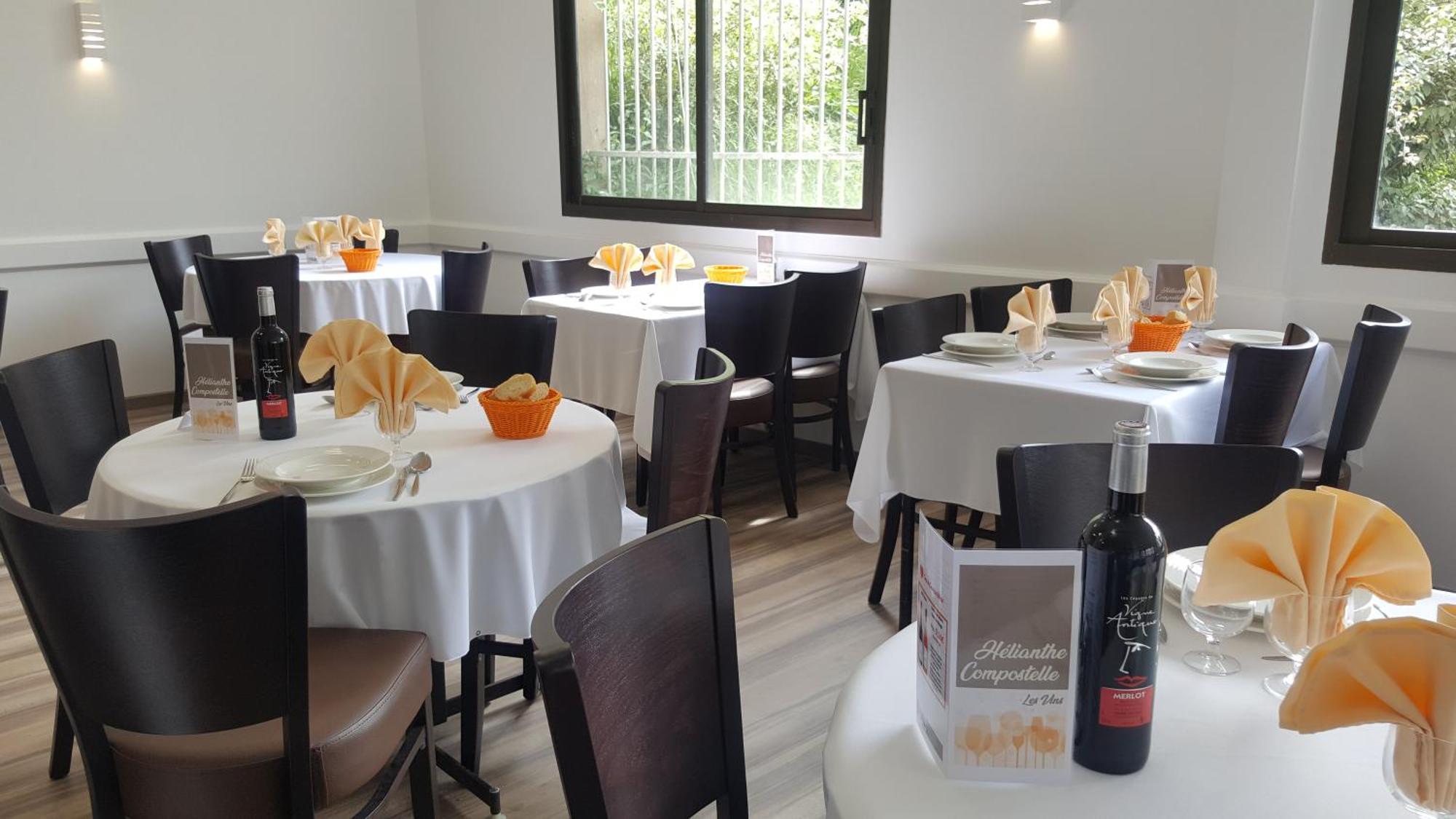 Hotel Compostelle Lourdes Exterior foto