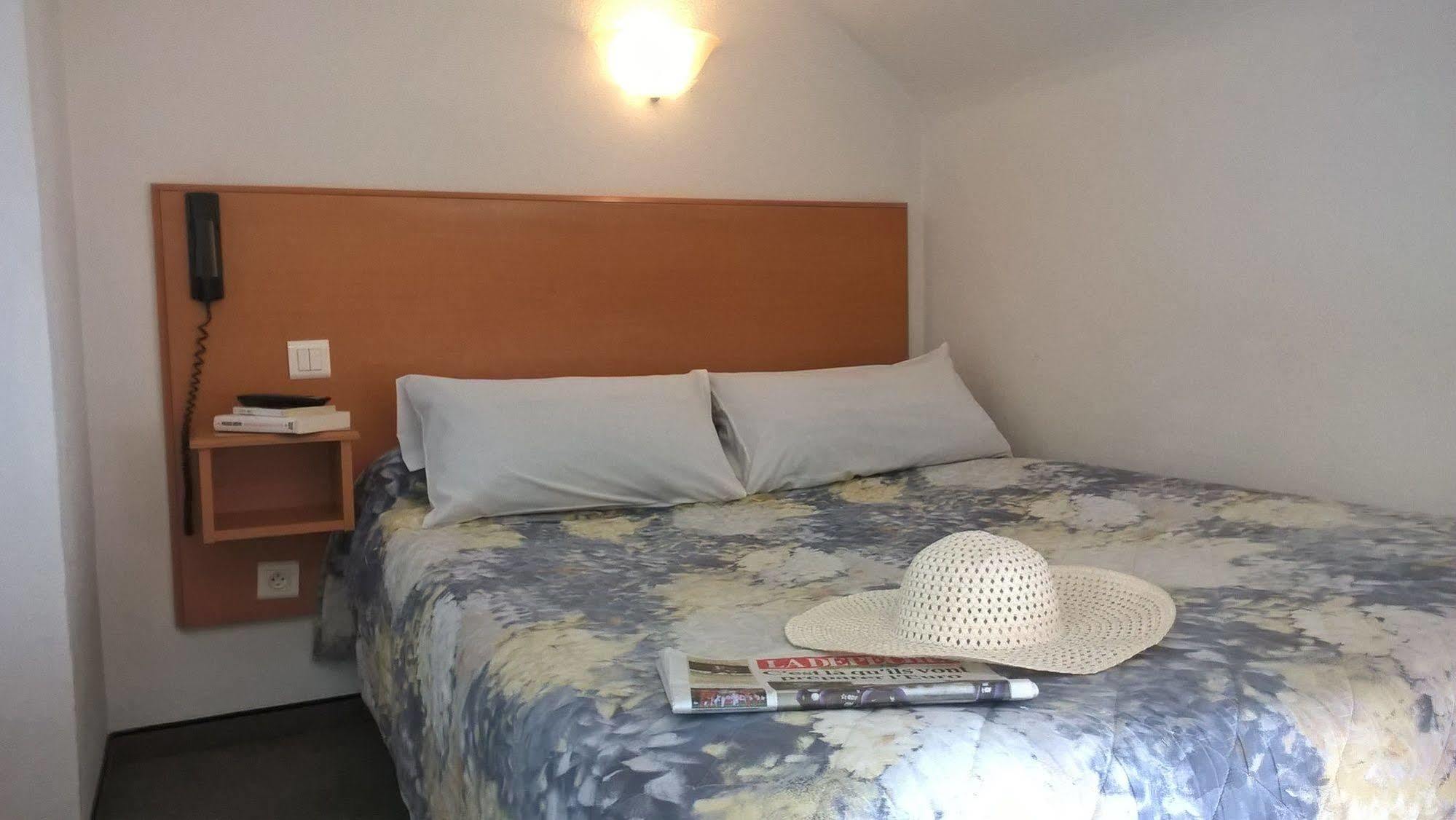 Hotel Compostelle Lourdes Exterior foto